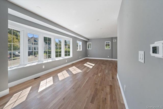 28 Midland Avenue, White Plains, NY 10606