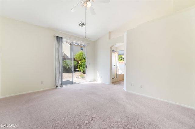 5823 Lazy Days Court, Las Vegas, NV 89141