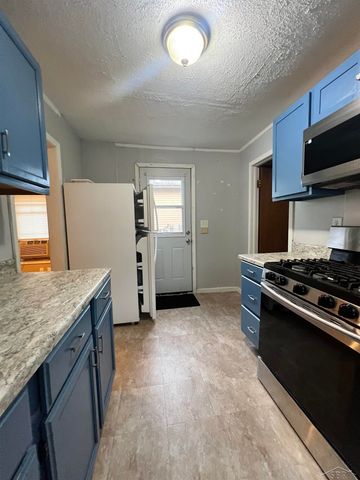 1521 Stanley Street, Saginaw, MI 48602