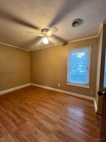 1521 Stanley Street, Saginaw, MI 48602