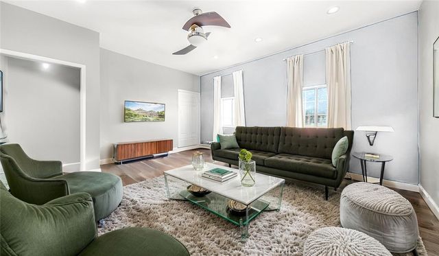 217 Columbia Place, Los Angeles, CA 90026