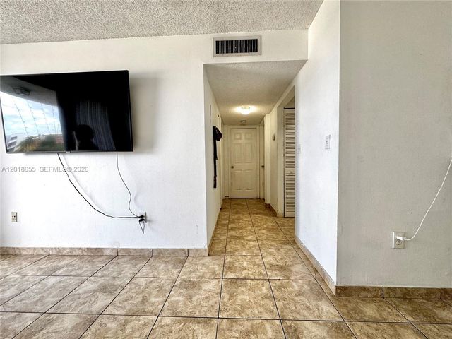 8145 NW 7th Street 404, Miami, FL 33126