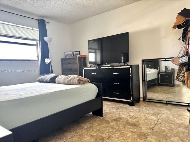 8145 NW 7th Street 404, Miami, FL 33126