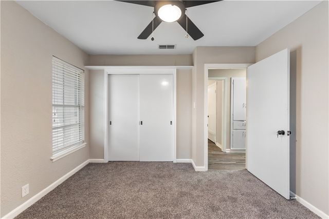 4937 Holmes Dr, Corpus Christi, TX 78411