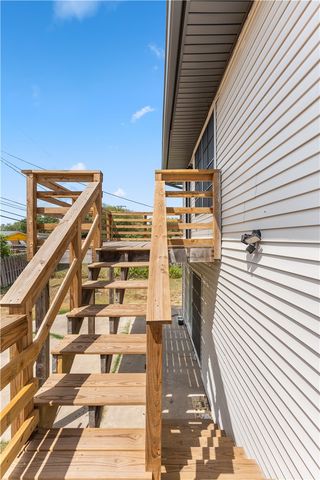 4937 Holmes Dr, Corpus Christi, TX 78411