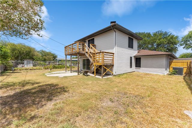 4937 Holmes Dr, Corpus Christi, TX 78411