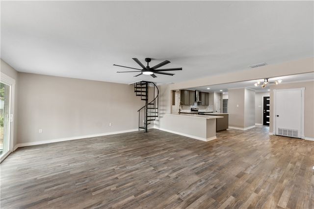 4937 Holmes Dr, Corpus Christi, TX 78411