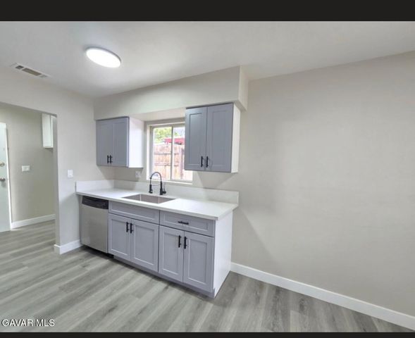 44414 Andale Avenue, Lancaster, CA 93535