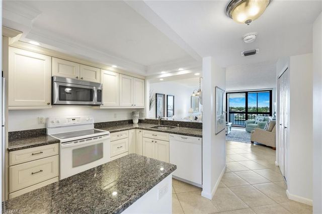 591 Seaview CT A603, Marco Island, FL 34145