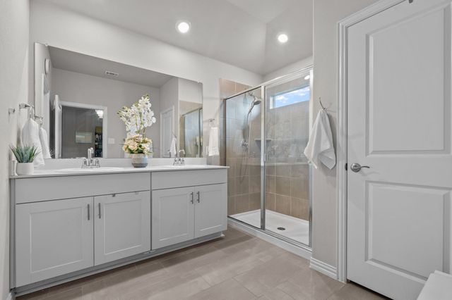 5577 Cypress Willow Bend, Fort Worth, TX 76126