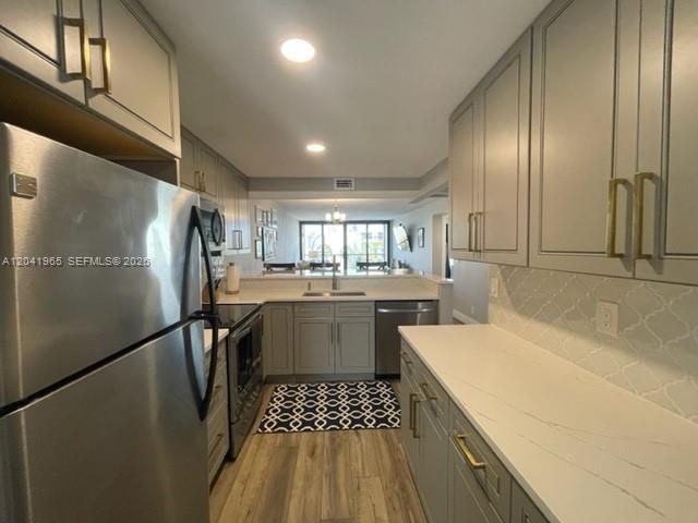 17 Royal Palm Way 302, Boca Raton, FL 33432