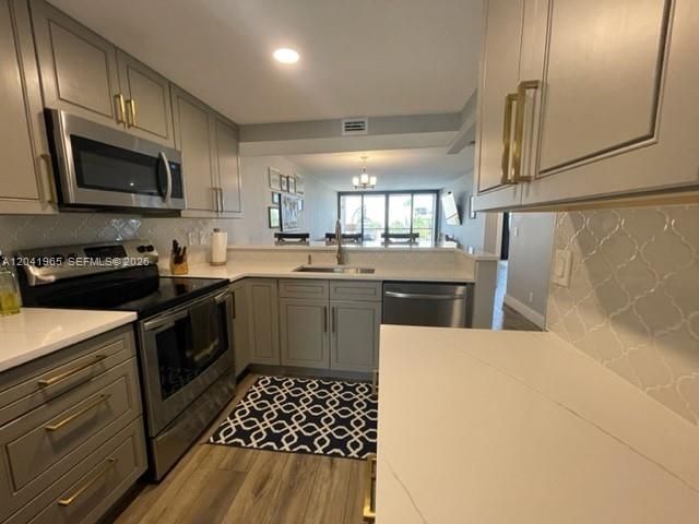 17 Royal Palm Way 302, Boca Raton, FL 33432