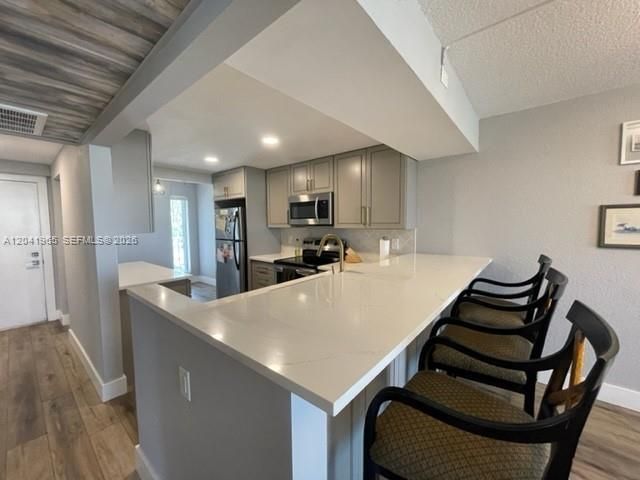 17 Royal Palm Way 302, Boca Raton, FL 33432