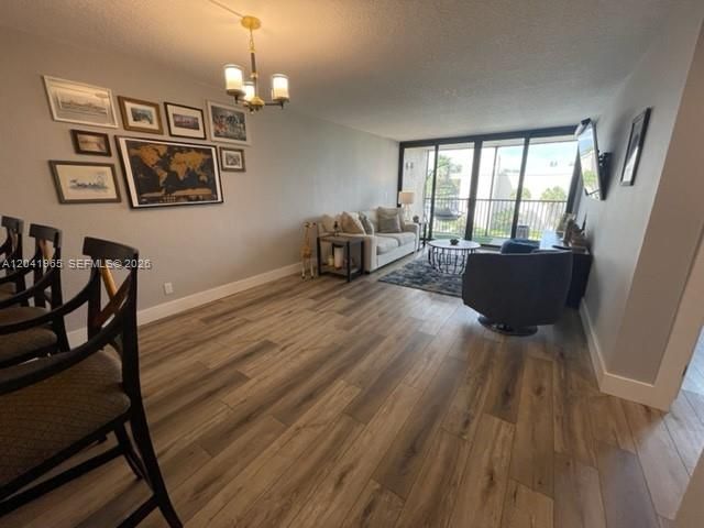 17 Royal Palm Way 302, Boca Raton, FL 33432