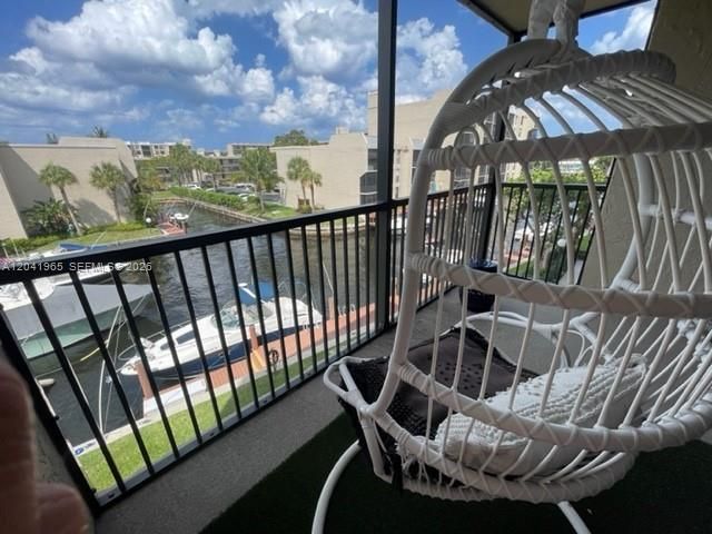 17 Royal Palm Way 302, Boca Raton, FL 33432