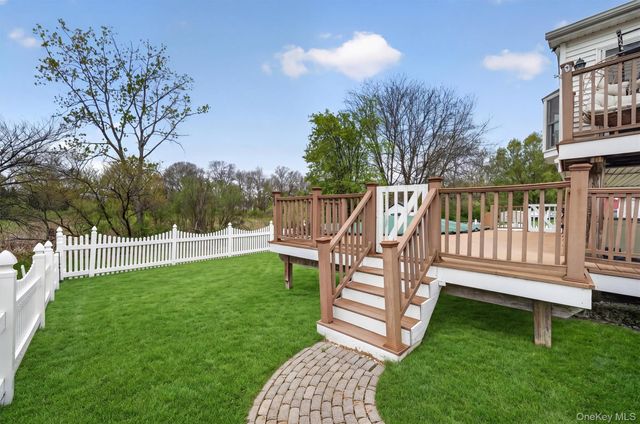 9 Pilgrim Lane, Washingtonville, NY 10992