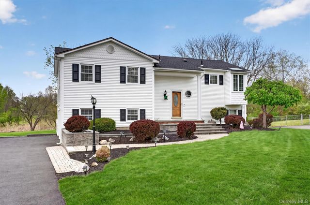 9 Pilgrim Lane, Washingtonville, NY 10992