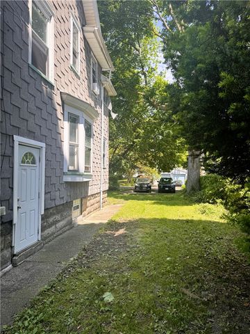 8-10 Willow Street, Rochester, NY 14606