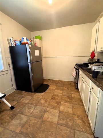 8-10 Willow Street, Rochester, NY 14606
