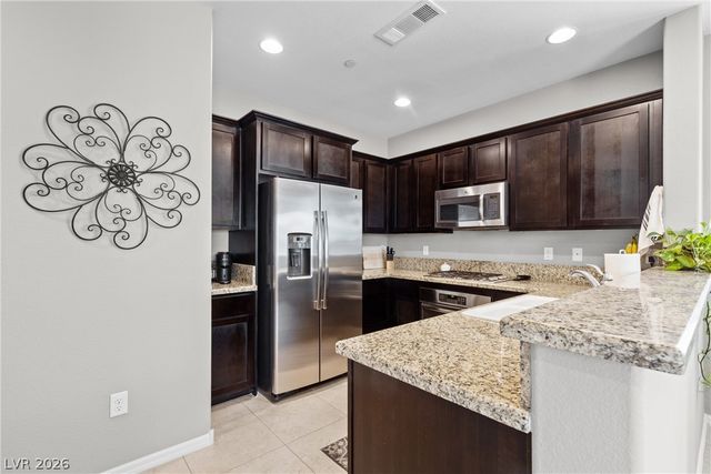 1560 Plaza Centre Drive 101, Las Vegas, NV 89135