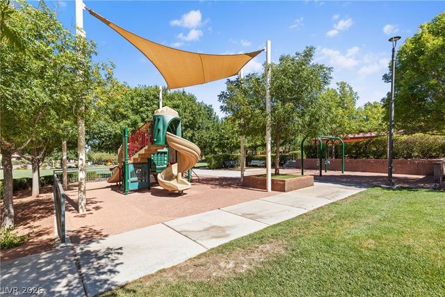 1560 Plaza Centre Drive 101, Las Vegas, NV 89135