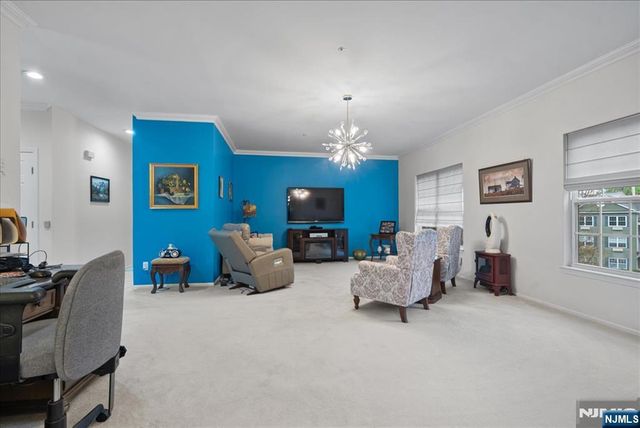 2 Richmond Road 306, West Milford, NJ 07480