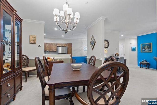 2 Richmond Road 306, West Milford, NJ 07480