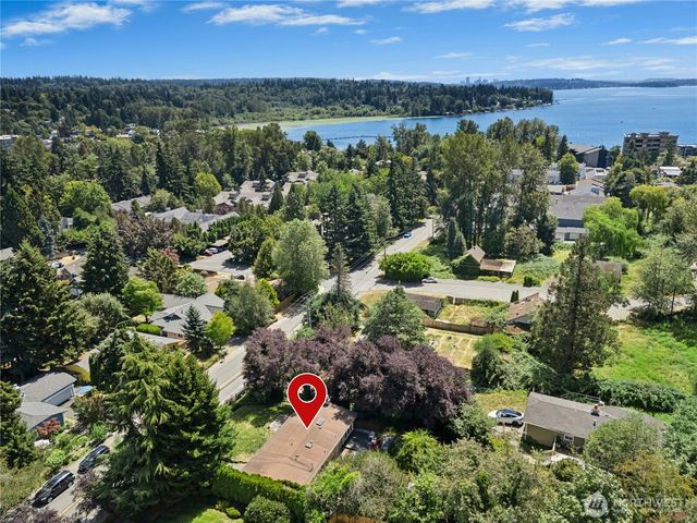 12017 93rd Avenue NE, Kirkland, WA 98034