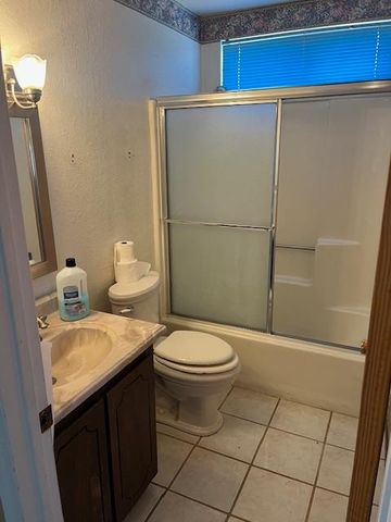 8366 Langtree Way, Sacramento, CA 95823