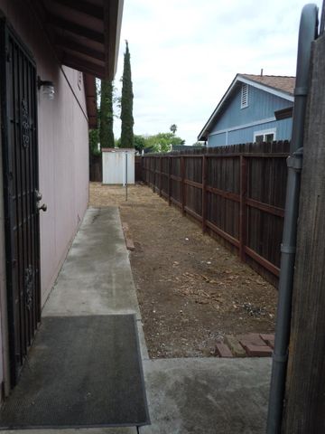 8366 Langtree Way, Sacramento, CA 95823