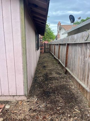 8366 Langtree Way, Sacramento, CA 95823