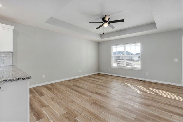 692 N Jozlynn Avenue, Republic, MO 65738