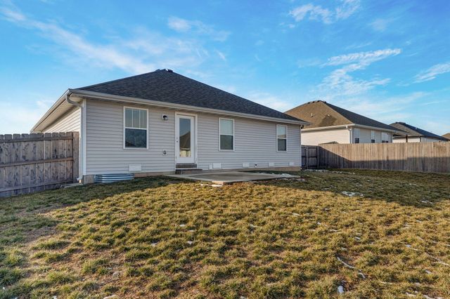 692 N Jozlynn Avenue, Republic, MO 65738