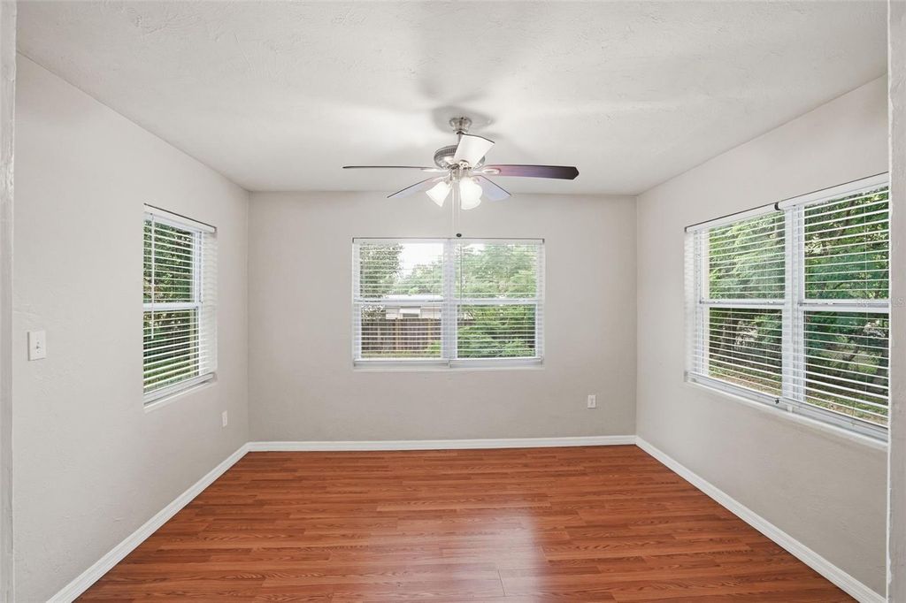Image 16 of property listing at 2213 N HIAWASSEE ROAD, Orlando, FL 32818