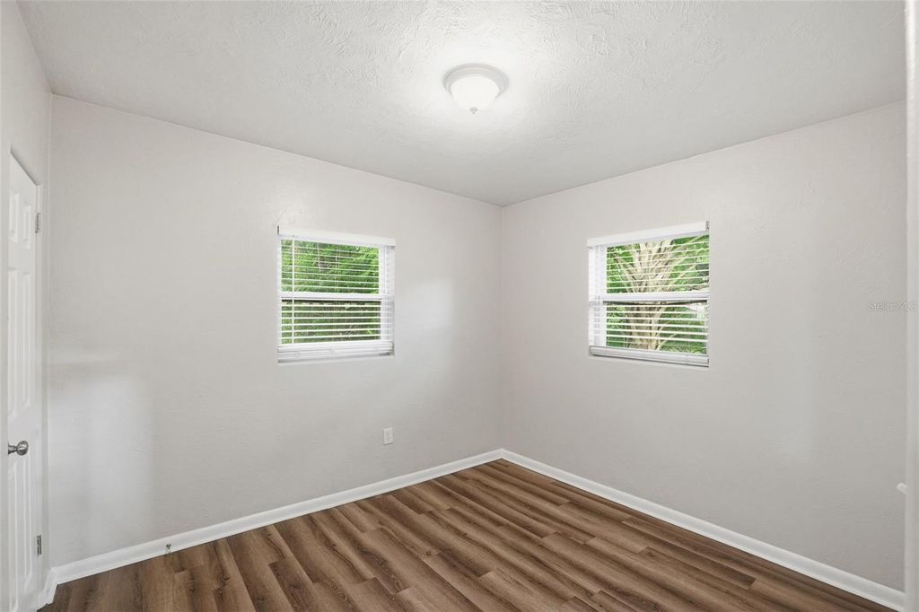 Image 19 of property listing at 2213 N HIAWASSEE ROAD, Orlando, FL 32818