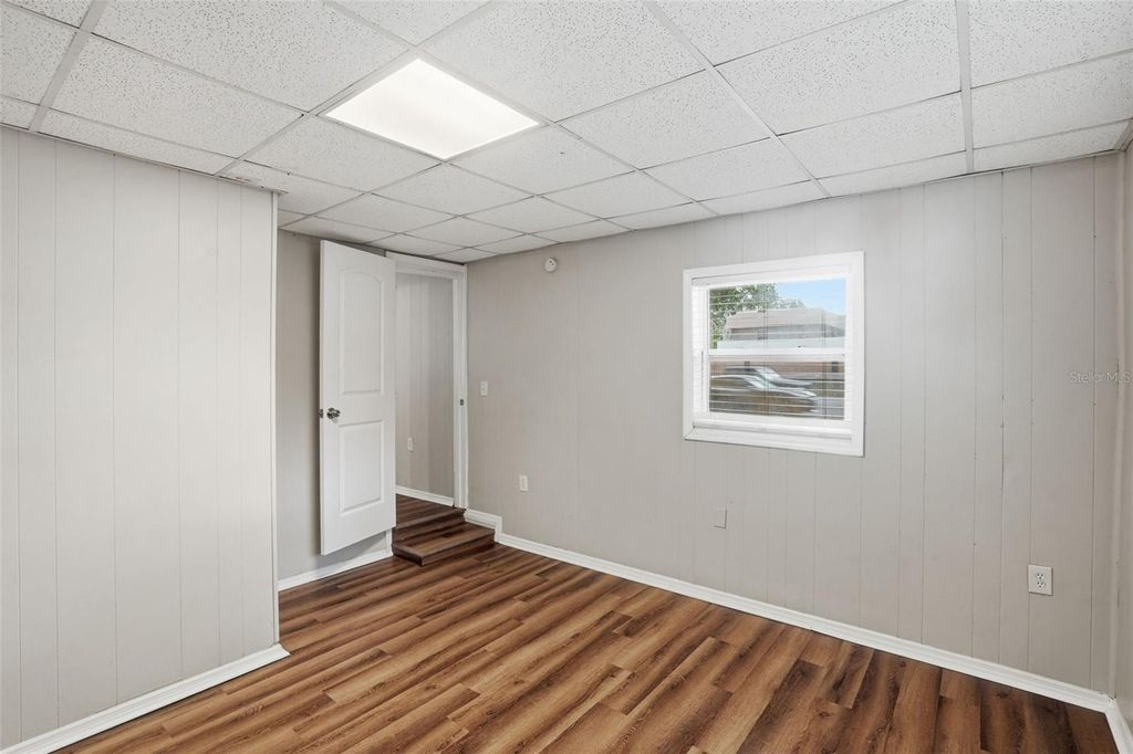 Image 25 of property listing at 2213 N HIAWASSEE ROAD, Orlando, FL 32818
