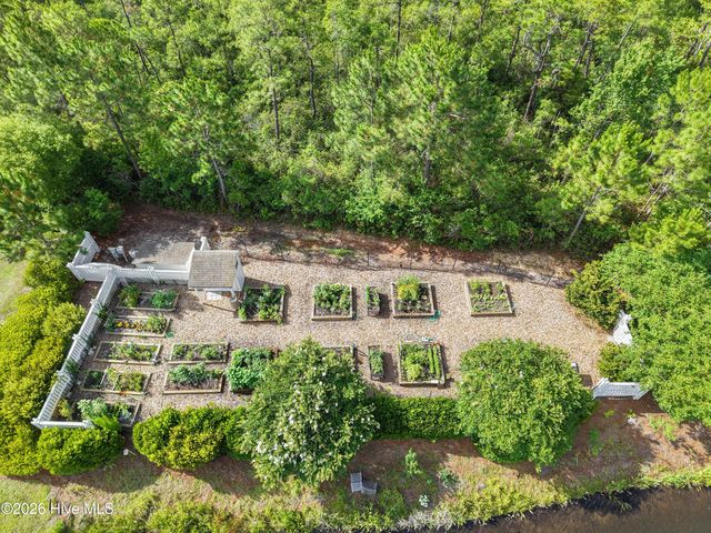 3238 Seagrass Court, Southport, NC 28461