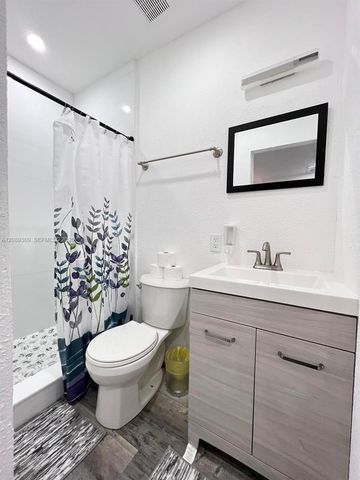 1741 NW 68th Terrace, Miami, FL 33147