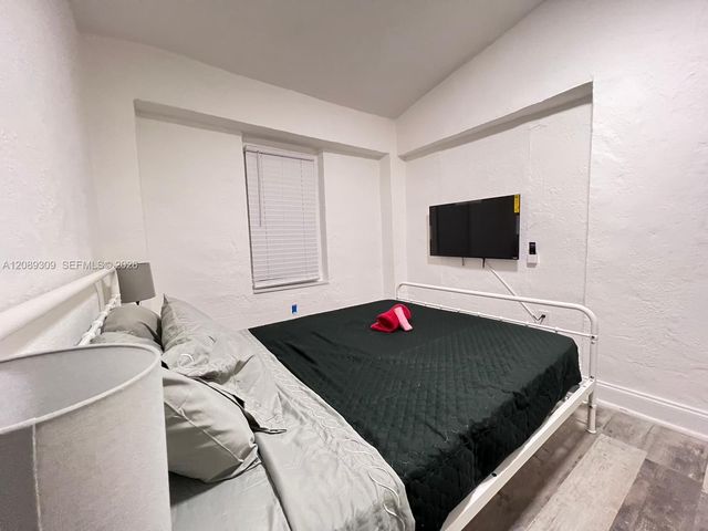 1741 NW 68th Terrace, Miami, FL 33147