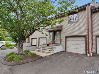 2539 Bedford Street 34C, Stamford, CT 06905