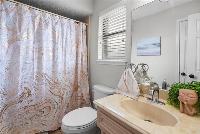 7111 Tonkawa Street, Baytown, TX 77521