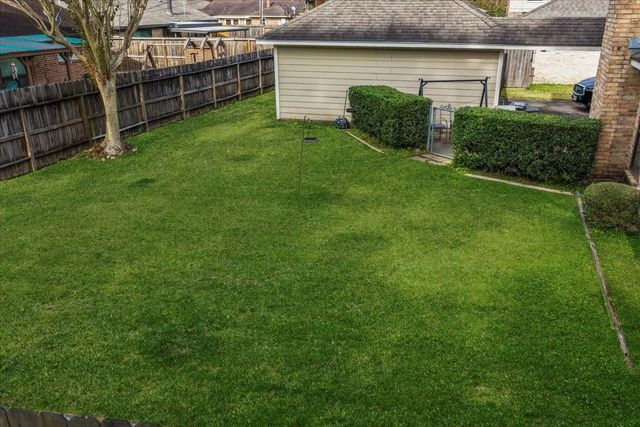 7111 Tonkawa Street, Baytown, TX 77521