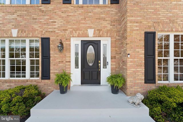 43179 PARKERS RIDGE DR, Leesburg, VA 20176
