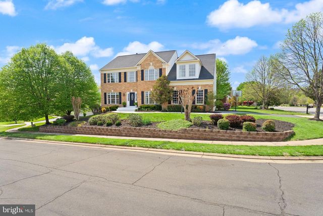43179 PARKERS RIDGE DR, Leesburg, VA 20176