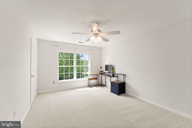 43179 PARKERS RIDGE DR, Leesburg, VA 20176