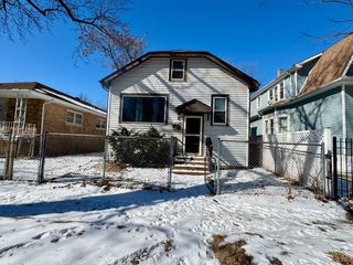 12324 S Emerald Avenue, Chicago, IL 60628