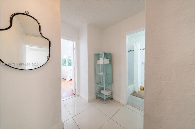 1678 SW 11th St 1, Miami, FL 33135