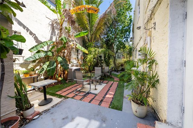 1678 SW 11th St 1, Miami, FL 33135