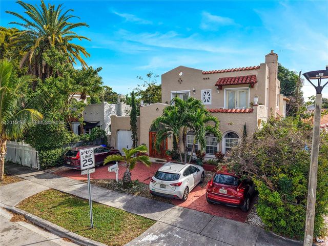 1678 SW 11th St 1, Miami, FL 33135