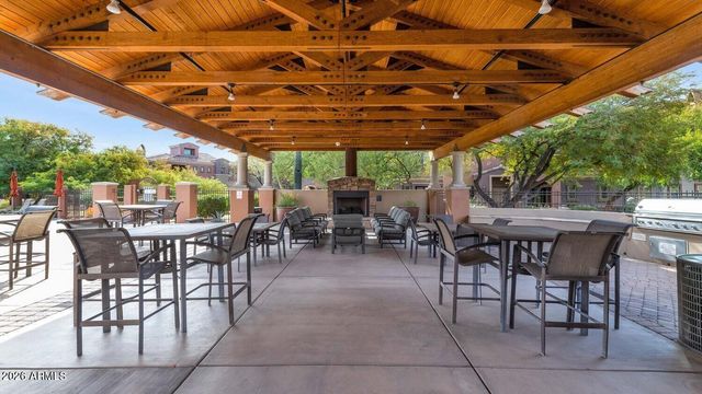 3935 E ROUGH RIDER Road 1173, Phoenix, AZ 85050